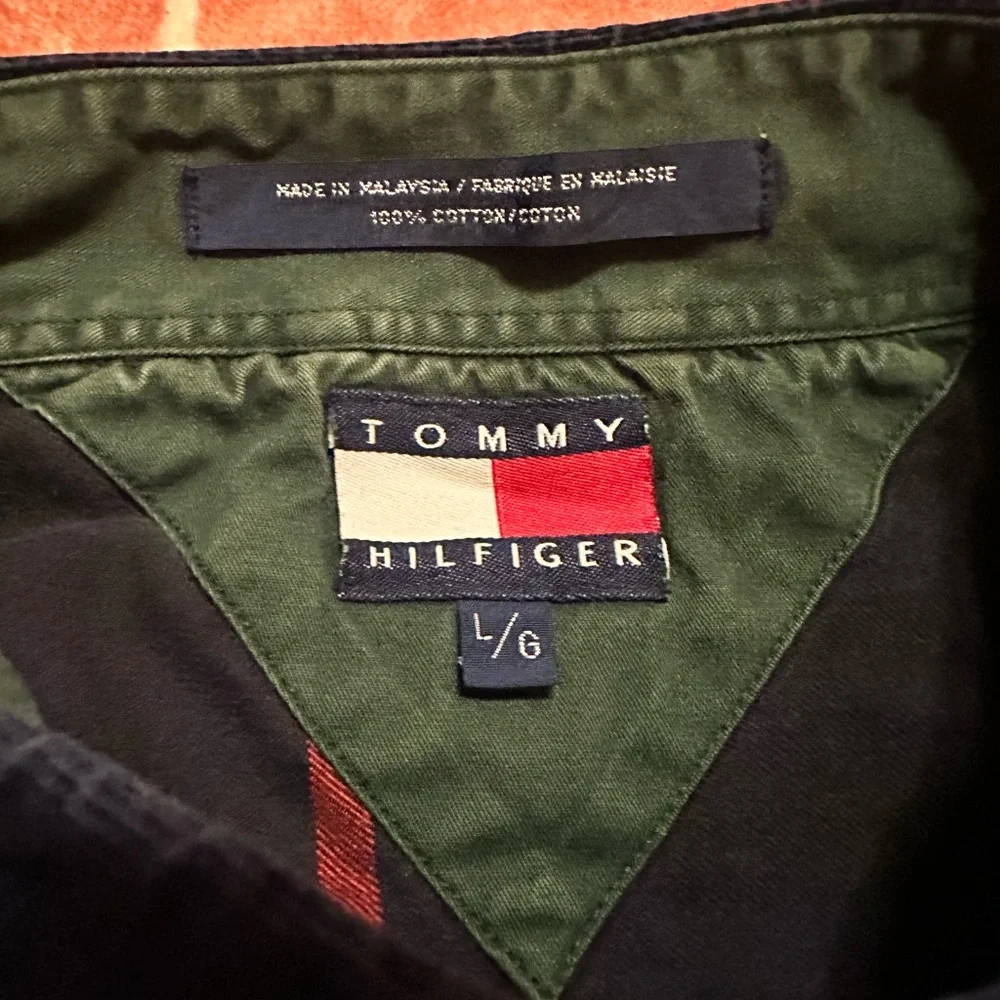 Tommy Hilfiger Navy & Green Plaid Button-Down Shirt with Red Accents - Picture 4 of 4